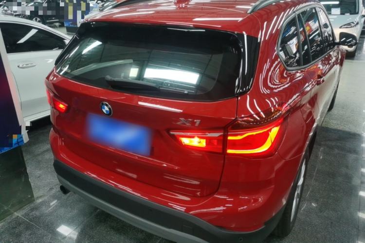 Used BMW X1 2016 sDrive18Li Fashion Model Rear Right 45 Deg