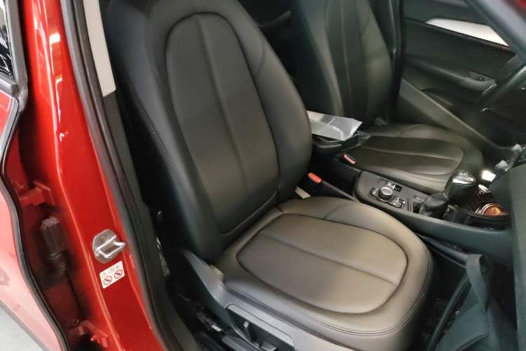 Used BMW X1 2016 sDrive18Li Fashion Model Right Front Seat