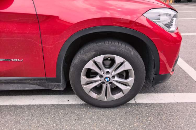 Used BMW X1 2016 sDrive18Li Premium Edition Right Front Wheel Hub
