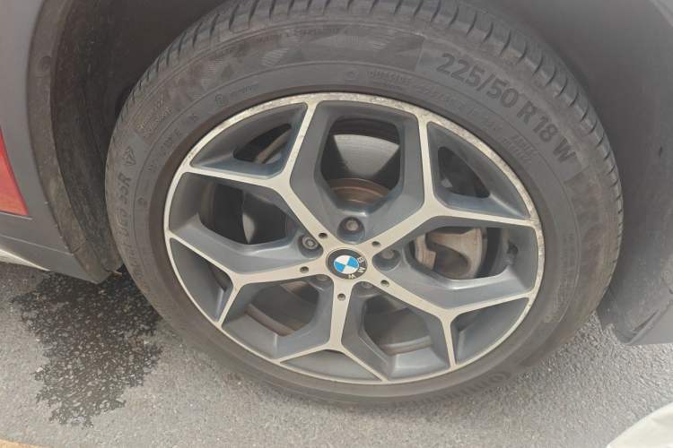 Used BMW X1 2016 sDrive20Li Luxury Model Right Front Wheel Hub