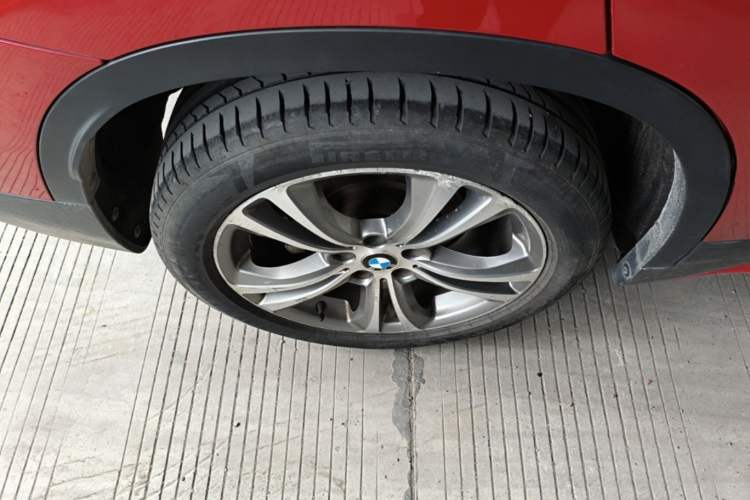Used BMW X1 2016 sDrive20Li Luxury Model Right Rear Wheel Hub