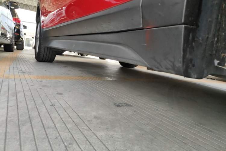 Used BMW X1 2016 sDrive18Li Fashion Model Right Side Sill
