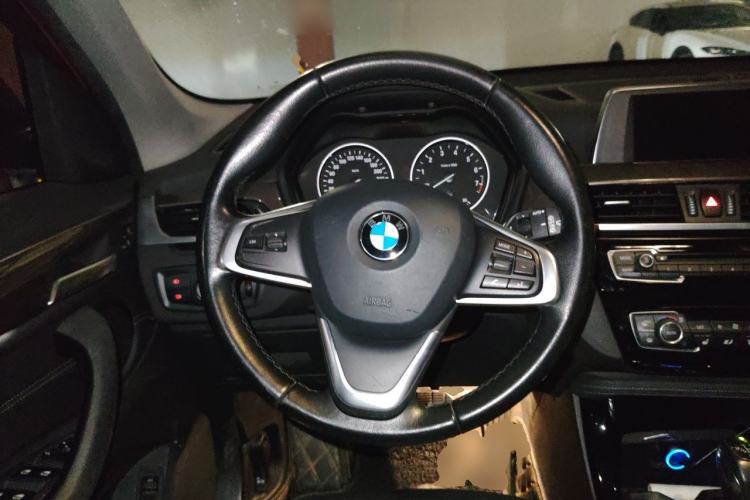 Used BMW X1 2016 sDrive18Li Luxury Model Steering Wheel