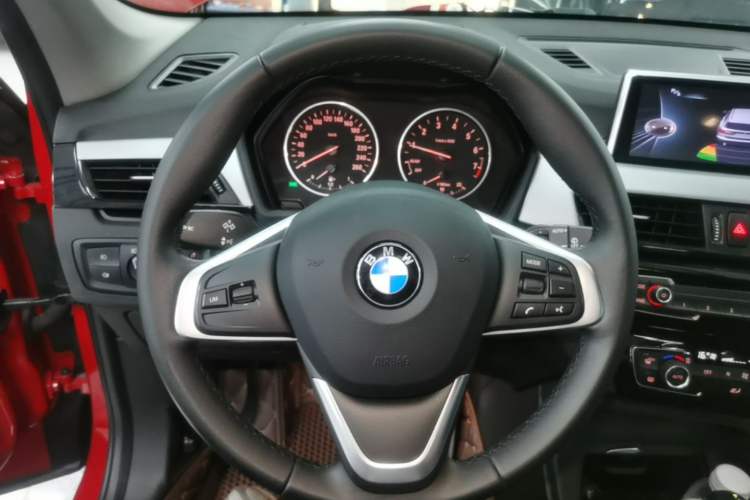Used BMW X1 2016 sDrive18Li Fashion Model Steering Wheel