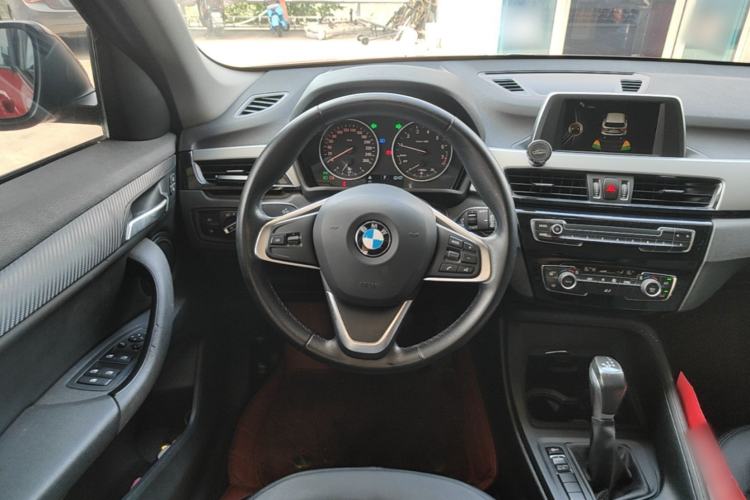 Used BMW X1 2016 sDrive18Li Fashion Model Steering Wheel