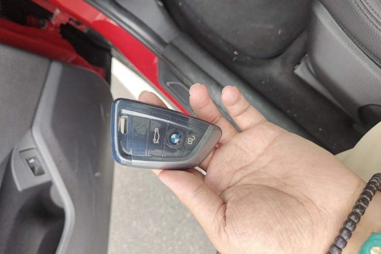 Used BMW X1 2016 sDrive18Li Premium Edition Vehicle Key