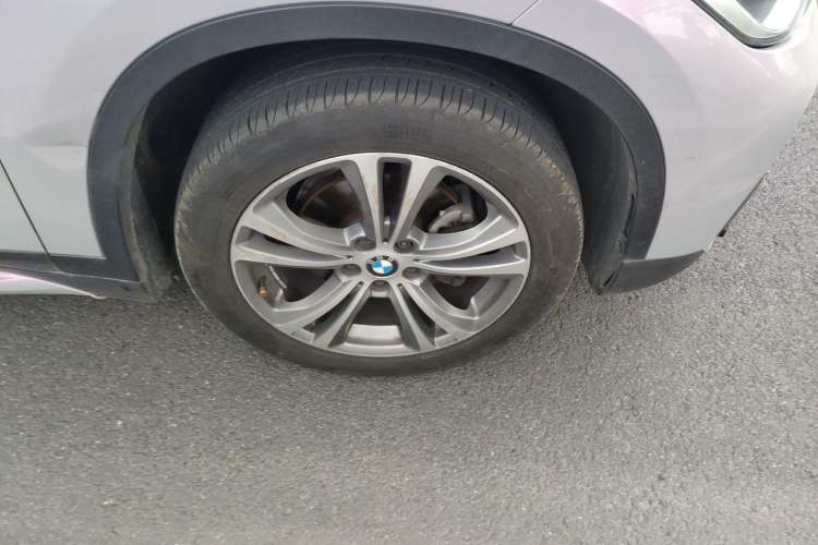 Used BMW X1 2016 sDrive18Li Luxury Model Right Front Wheel Hub