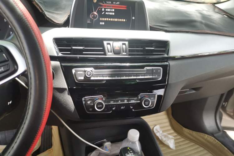 Used BMW X1 2016 sDrive18Li Premium Edition Audio And AC Panel