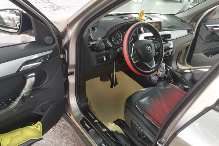 Used BMW X1 2016 sDrive18Li Premium Edition Driver Seat