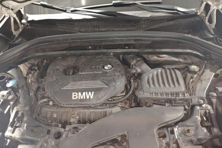 Used BMW X1 2016 sDrive20Li Luxury Model Engine Bay