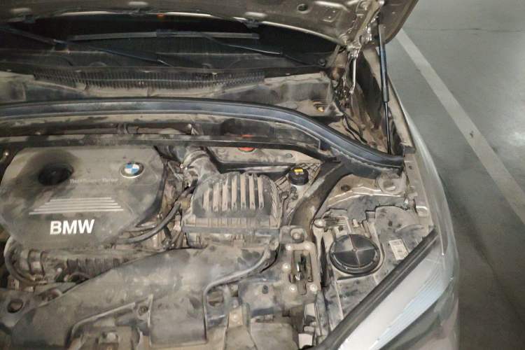 Used BMW X1 2016 sDrive18Li Fashion Model Engine Bay Left
