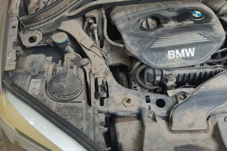 Used BMW X1 2016 sDrive18Li Fashion Model Engine Bay Right