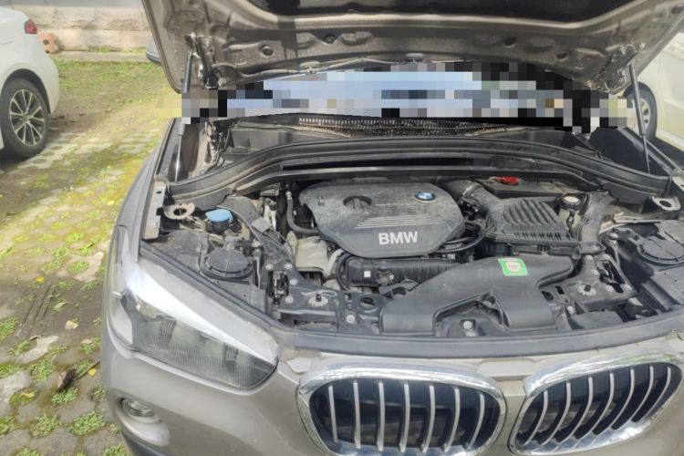 Used BMW X1 2016 sDrive18Li Fashion Model Engine Bay Right