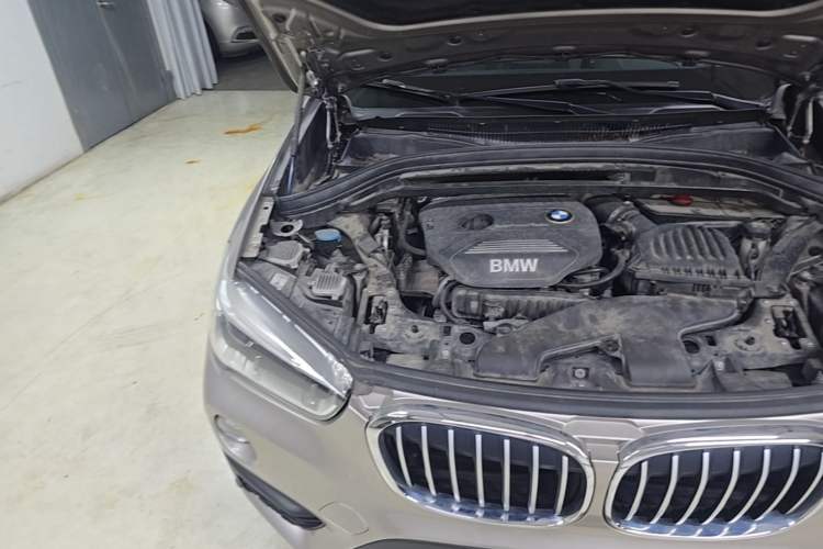 Used BMW X1 2016 sDrive18Li Premium Edition Engine Bay Right
