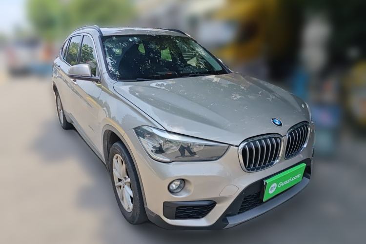 Used BMW X1 2016 sDrive18Li Fashion Model Front Right 45 Deg