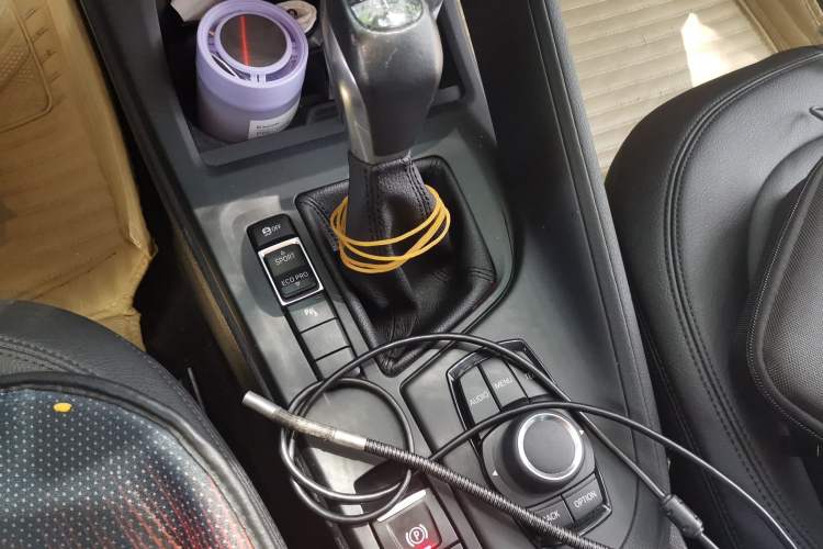 Used BMW X1 2016 sDrive18Li Premium Edition Gear Lever