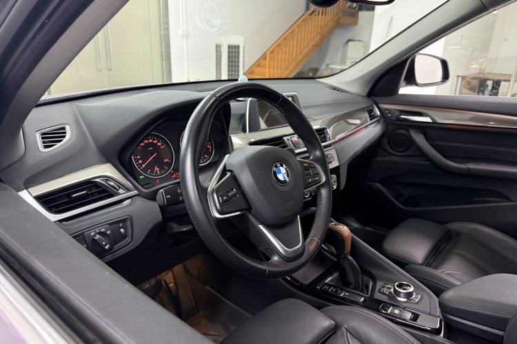 Used BMW X1 2016 sDrive20Li Luxury Model Interior 4