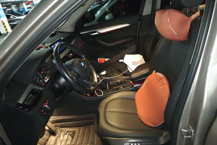 Used BMW X1 2016 sDrive18Li Fashion Model Left Front Seat