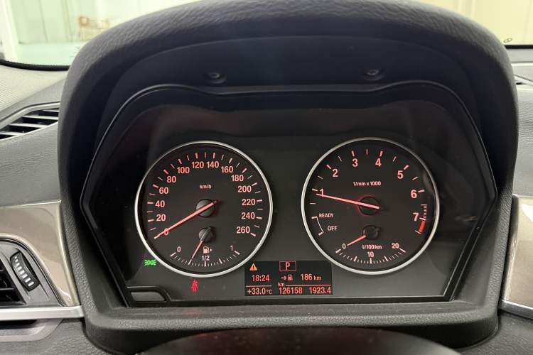 Used BMW X1 2016 sDrive20Li Luxury Model Odometer Close Up