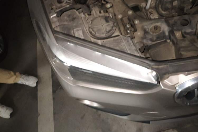 Used BMW X1 2016 sDrive18Li Fashion Model Right Front Headlight