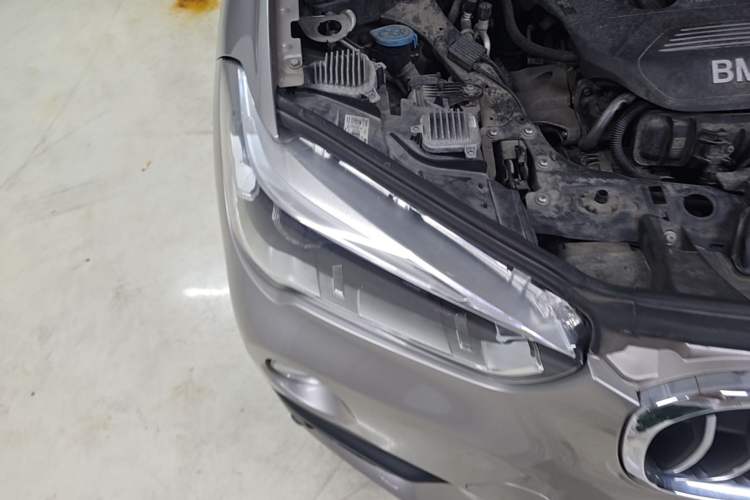 Used BMW X1 2016 sDrive18Li Premium Edition Right Front Headlight