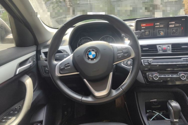 Used BMW X1 2016 sDrive18Li Fashion Model Steering Wheel