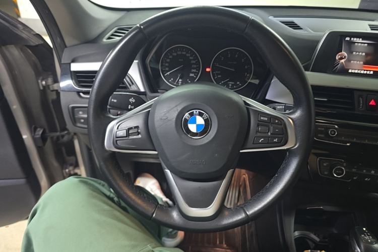 Used BMW X1 2016 sDrive18Li Premium Edition Steering Wheel