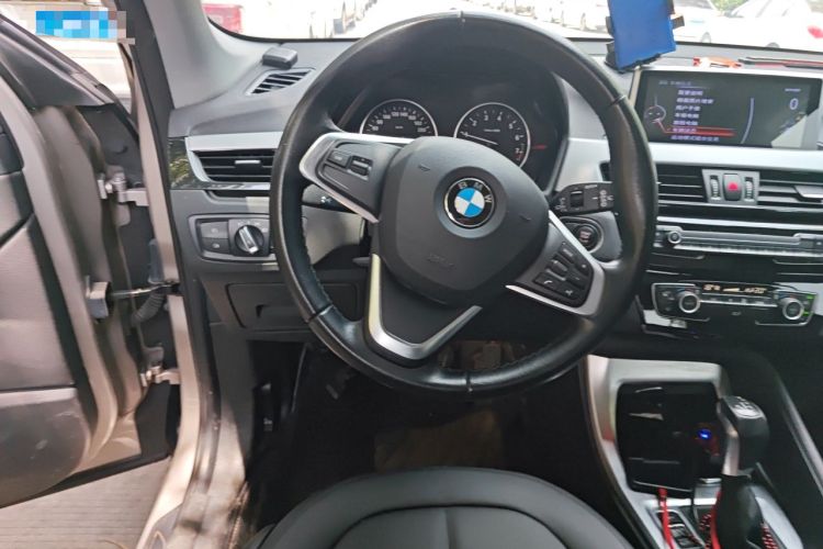 Used BMW X1 2016 sDrive18Li Fashion Model Steering Wheel