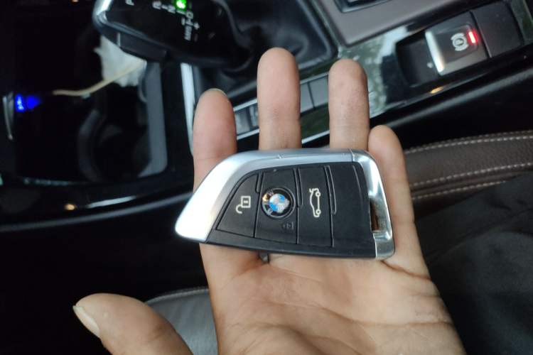 Used BMW X1 2016 sDrive18Li Luxury Model Vehicle Key