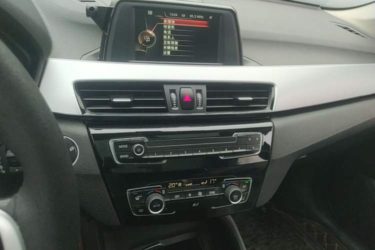Used BMW X1 2016 sDrive18Li Fashion Model Audio And AC Panel