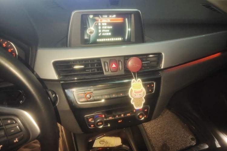 Used BMW X1 2016 sDrive18Li Fashion Model Audio And AC Panel