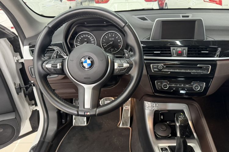 Used BMW X1 2016 sDrive20Li Luxury Model Audio And AC Panel