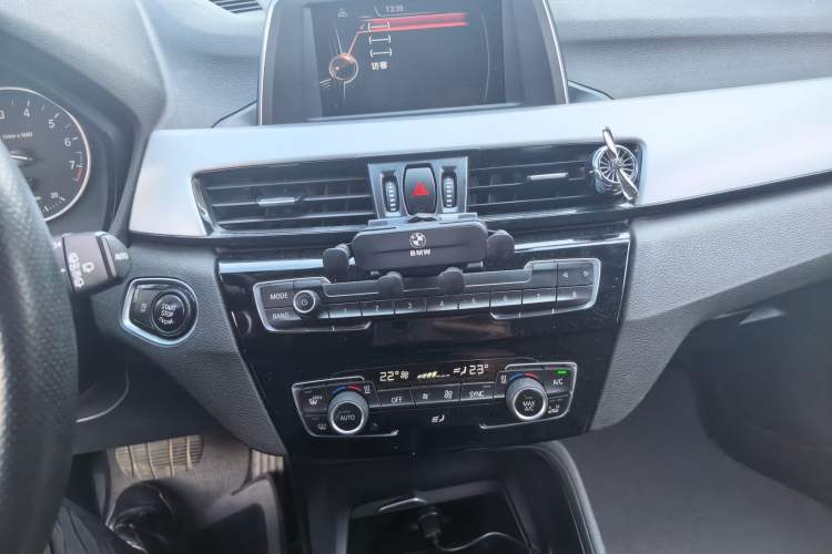 Used BMW X1 2016 sDrive18Li Fashion Model Audio And AC Panel