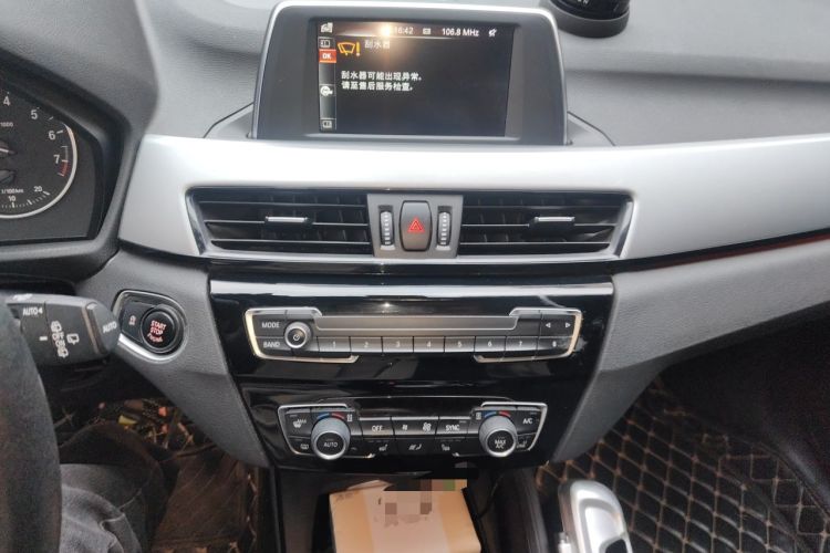 Used BMW X1 2016 sDrive18Li Premium Edition Audio And AC Panel