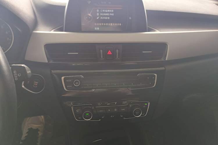 Used BMW X1 2016 sDrive18Li Premium Edition Audio And AC Panel