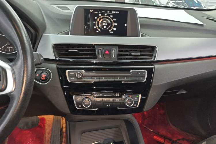 Used BMW X1 2016 sDrive18Li Fashion Model Audio And AC Panel