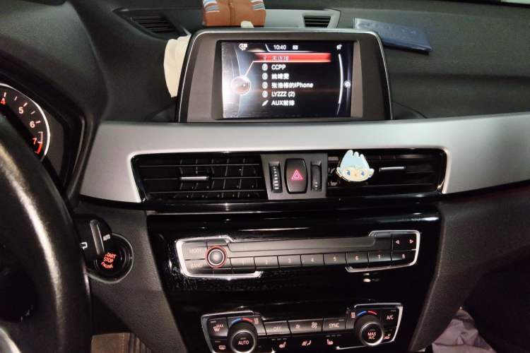 Used BMW X1 2016 sDrive18Li Premium Edition Audio And AC Panel