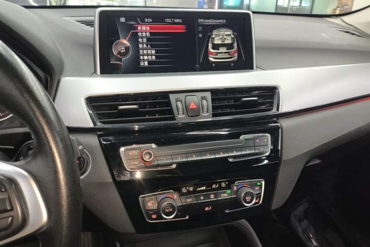 Used BMW X1 2016 sDrive18Li Fashion Model Audio And AC Panel