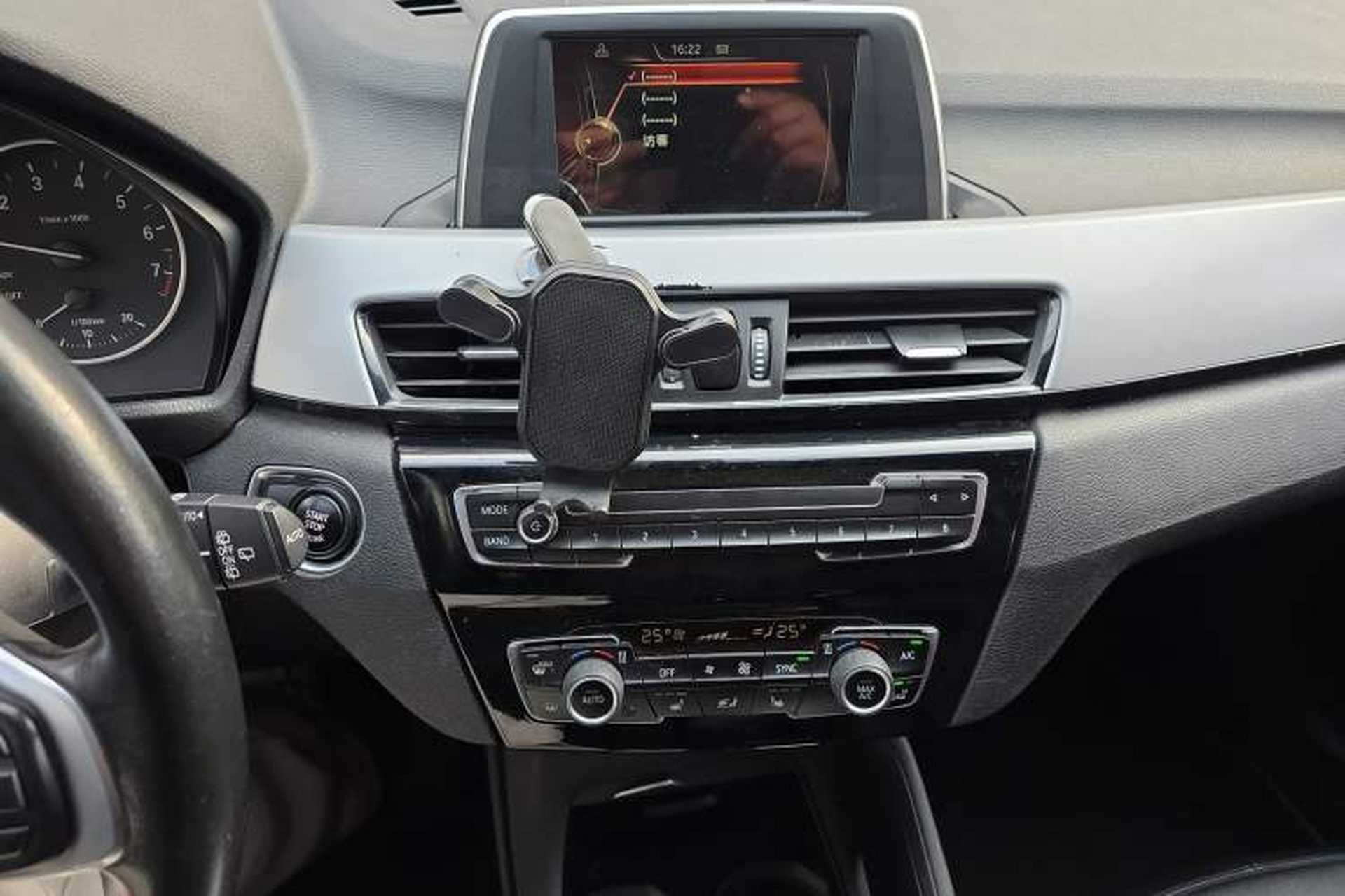 Used BMW X1 2016 sDrive18Li Premium Edition Audio And AC Panel