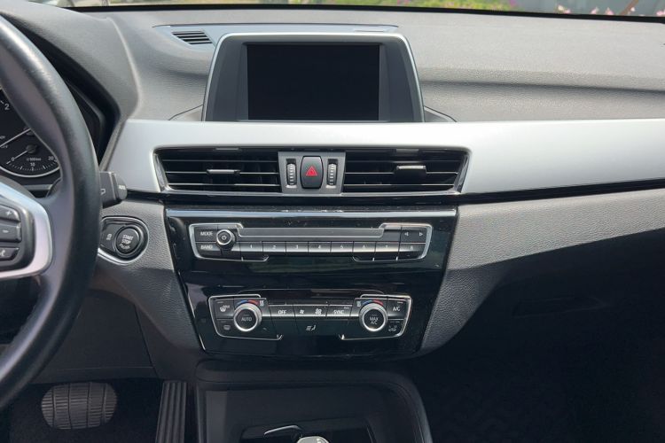 Used BMW X1 2016 sDrive18Li Fashion Model Audio And AC Panel