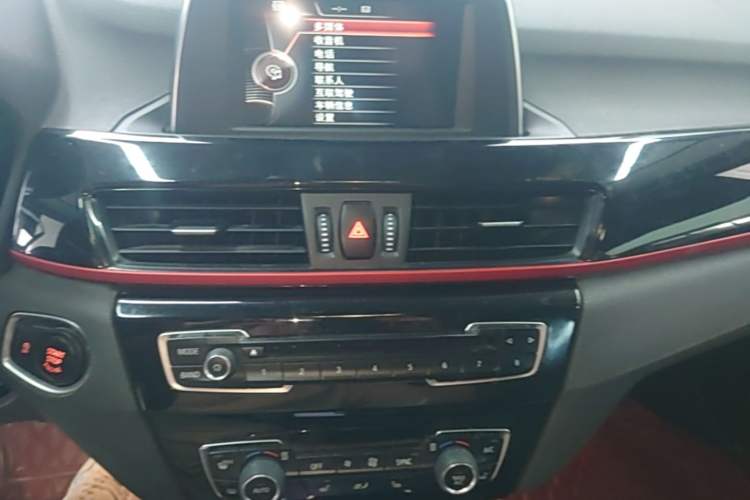 Used BMW X1 2016 sDrive20Li Luxury Model Audio And AC Panel