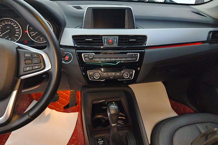 Used BMW X1 2016 sDrive18Li Fashion Model Audio And AC Panel