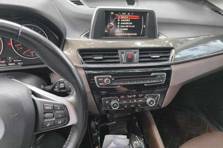 Used BMW X1 2016 sDrive20Li Luxury Model Audio And AC Panel
