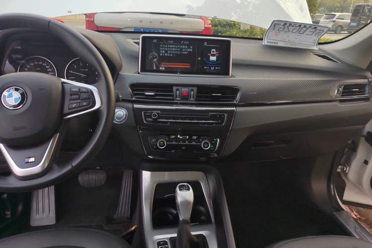 Used BMW X1 2016 sDrive18Li Fashion Model Audio And AC Panel