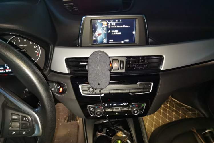 Used BMW X1 2016 sDrive18Li Fashion Model Audio And AC Panel
