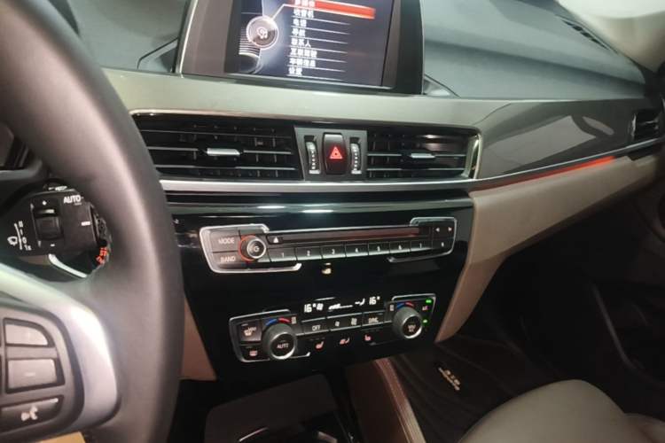 Used BMW X1 2016 sDrive20Li Luxury Model Audio And AC Panel