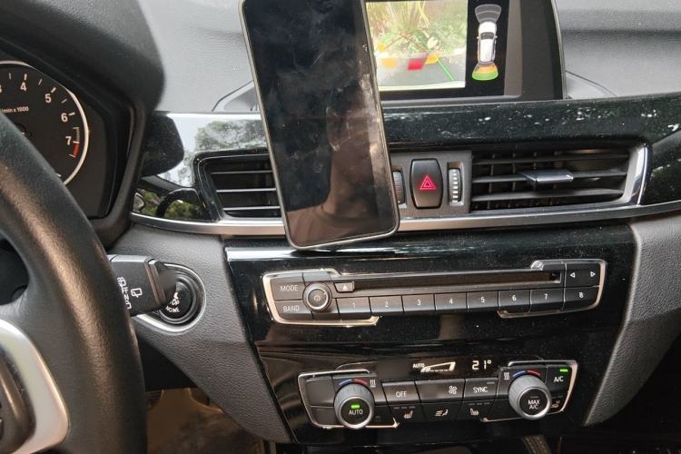 Used BMW X1 2016 sDrive20Li Luxury Model Audio And AC Panel