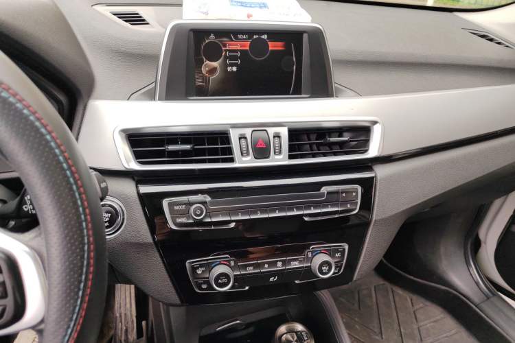 Used BMW X1 2016 sDrive18Li Fashion Model Audio And AC Panel