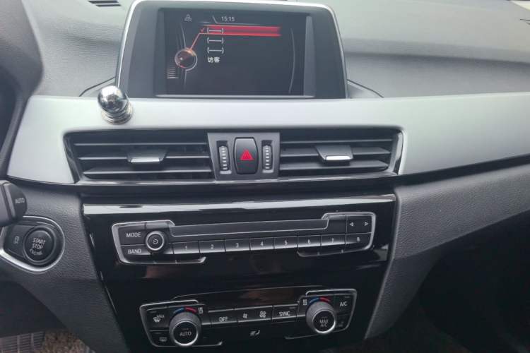 Used BMW X1 2016 sDrive18Li Fashion Model Audio And AC Panel