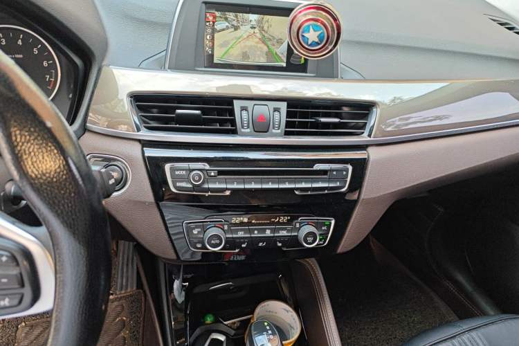 Used BMW X1 2016 sDrive20Li Luxury Model Audio And AC Panel